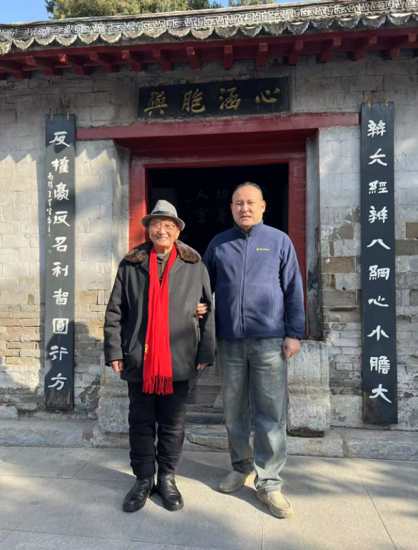 伊康集团携手张泰源教授，共绘健康产业新蓝图(图2)