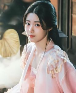 卢昱晓