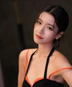 蔡思贝