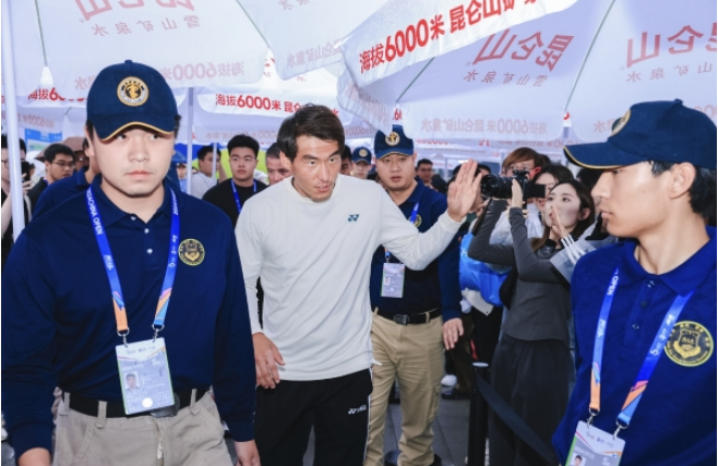 昆仑山矿泉水闪耀2024中网,共绘网球辉煌新篇章(图8) image.png