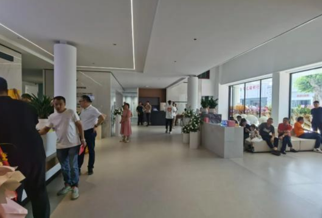 1500㎡福建晋江·kmy卡米亚美学馆,高质生活美好期许(图9) image.png